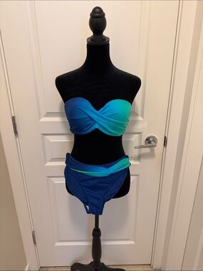 Blue to Teal Ombre Strapless Bikini Set